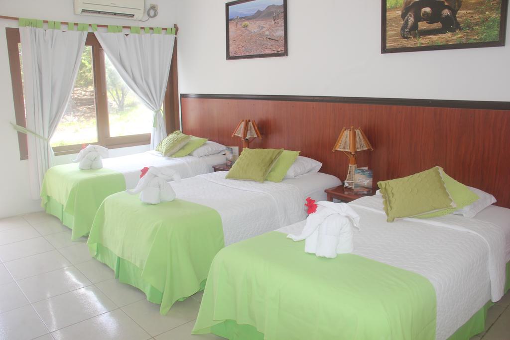 Hostal La Gran Tortuga Puerto Villamil Eksteriør billede