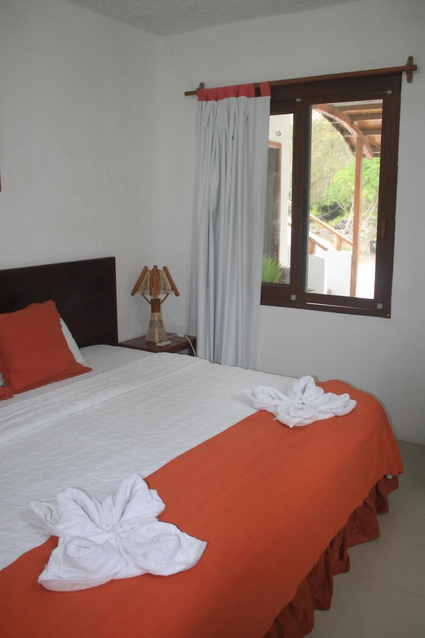 Hostal La Gran Tortuga Puerto Villamil Eksteriør billede