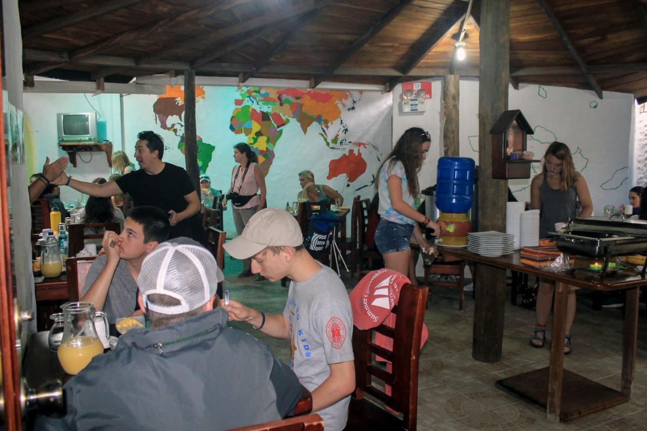 Hostal La Gran Tortuga Puerto Villamil Eksteriør billede