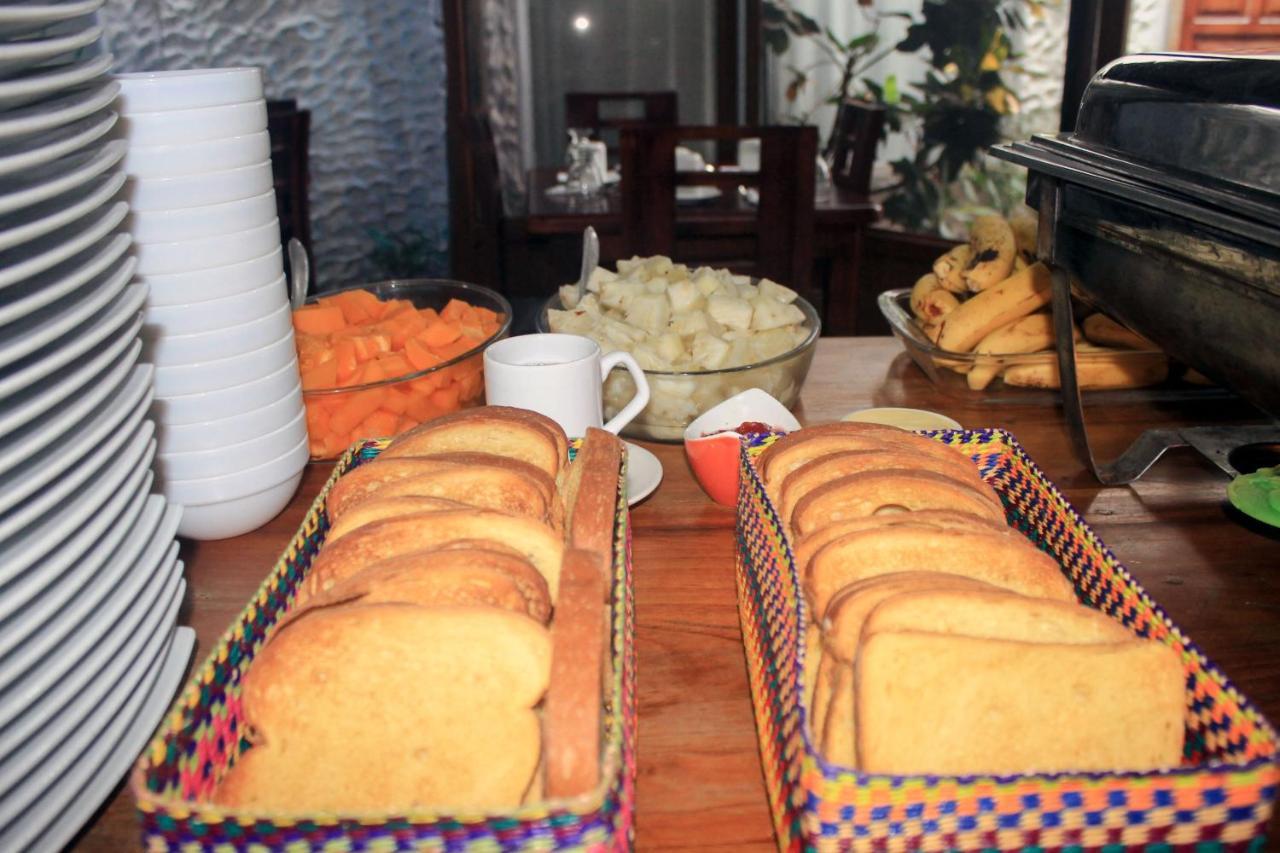 Hostal La Gran Tortuga Puerto Villamil Eksteriør billede